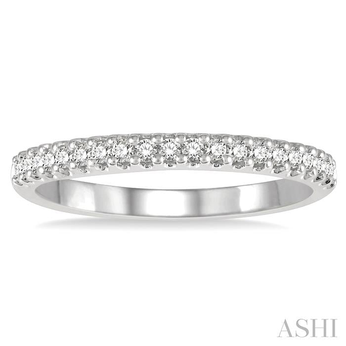 1/5 Ctw Round Cut Diamond Wedding Band in 14K White Gold