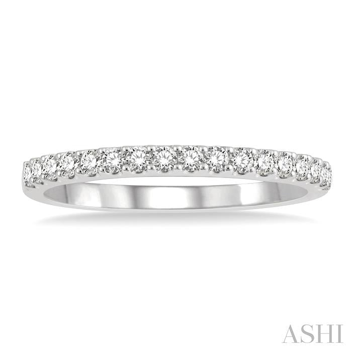 1/3 Ctw Round Cut Diamond Wedding Band in 14K White Gold