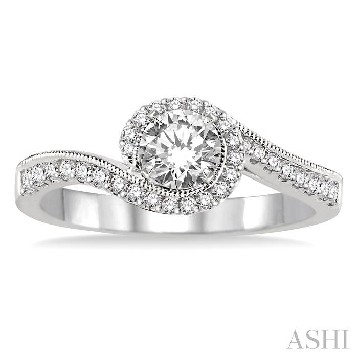 1/2 Ctw Diamond Engagement Ring with 1/5 Ct Round Cut Center Stone in 14K White Gold