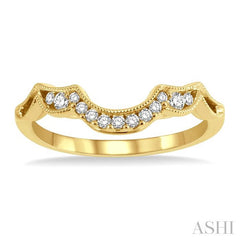 1/8 Ctw Round Cut Diamond Wedding Band in 14K Yellow Gold