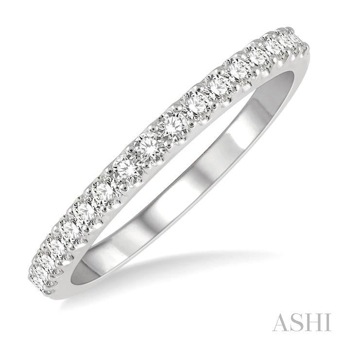 1/3 Ctw Round Cut Diamond Wedding Band in 14K White Gold