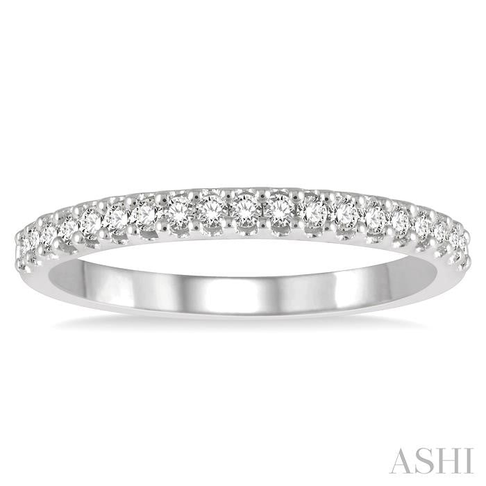 1/5 Ctw Round Cut Diamond Wedding Band in 14K White Gold