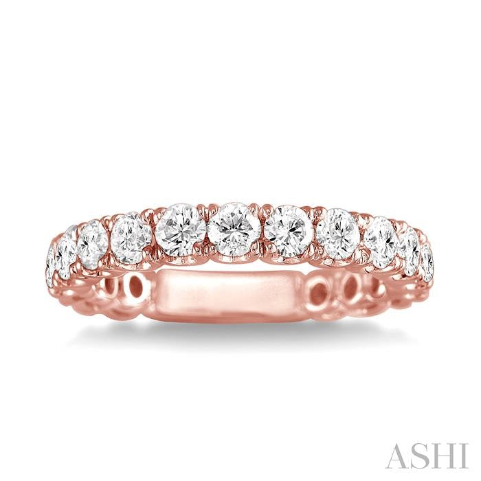3/4 Ctw Round Cut Diamond Wedding Band in 14K Rose Gold