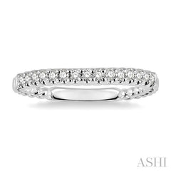 1/4 Ctw Round Cut Diamond Matching Wedding Band in 14K White Gold