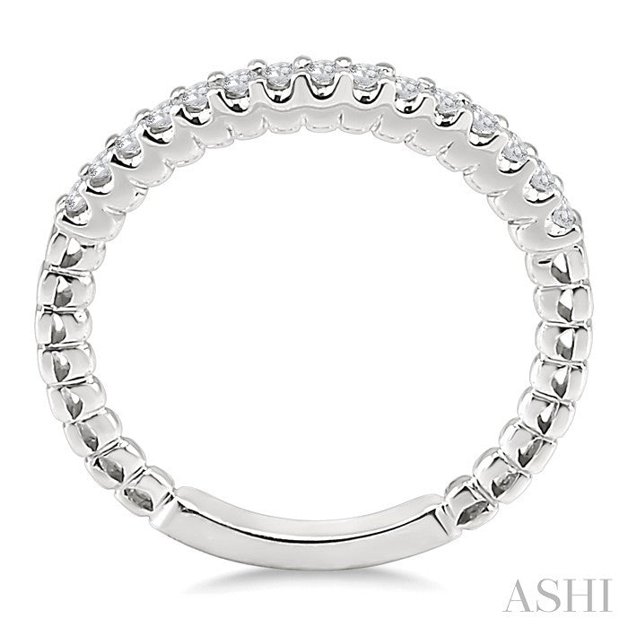 1/4 Ctw Round Cut Diamond Matching Wedding Band in 14K White Gold