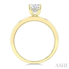 1/20 Ctw Oval Shape Grooved Shank Round Cut Diamond Semi-Mount Engagement Ring in 14K Yellow Gold