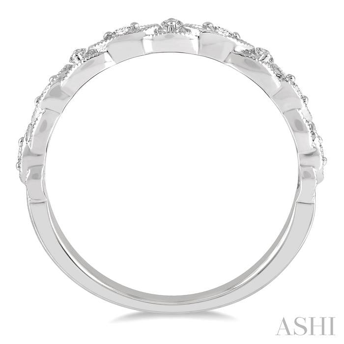 1/8 Ctw Interlocking Open Lattice Round Cut Diamond Wedding Band in 14K White Gold