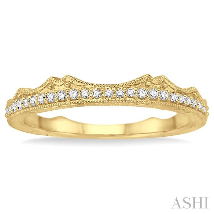 1/10 Ctw Round Cut Diamond Wedding Band in 14K Yellow Gold