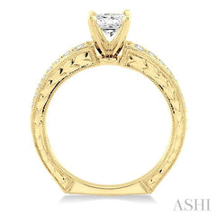 5/8 Ctw Diamond Engagement Ring with 3/8 Ct Princess Cut Center Stone in 14K Yellow Gold