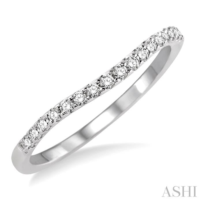 1/6 Ctw Round Cut Diamond Wedding Band in 14K White Gold