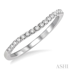 1/6 Ctw Round Cut Diamond Wedding Band in 14K White Gold