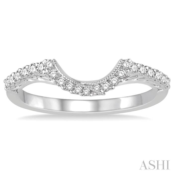 1/4 Ctw Round Cut Diamond Wedding Band in 14K White Gold