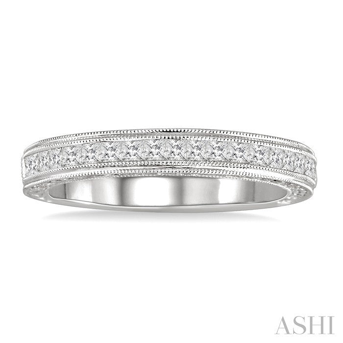 7/8 Ctw Diamond Matching Wedding Band in 18K White Gold