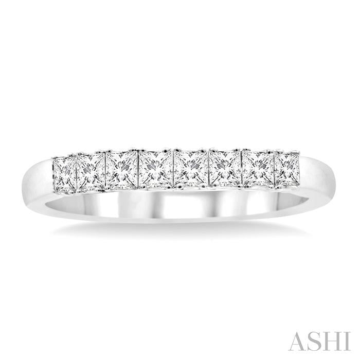 3/8 Ctw Princess Cut Diamond Wedding Band in Platinum