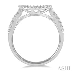 1/4 Ctw Crescent Shape Center Round Cut Diamond Wedding Band in 14K White Gold