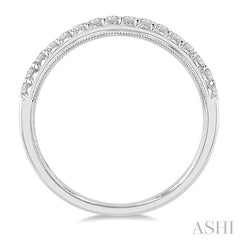 1/4 Ctw Round Cut Diamond Wedding Band in 14K White Gold