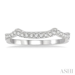 1/4 Ctw Triple Arch Round Cut Diamond Wedding Band in 14K White Gold