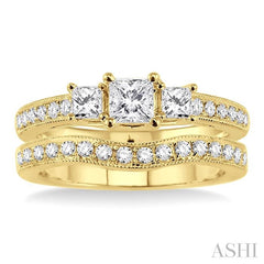 1 Ctw Diamond Wedding Set with 3/4 Ctw Princess Cut Engagement Ring and 1/5 Ctw Wedding Band in 14K Yellow Gold