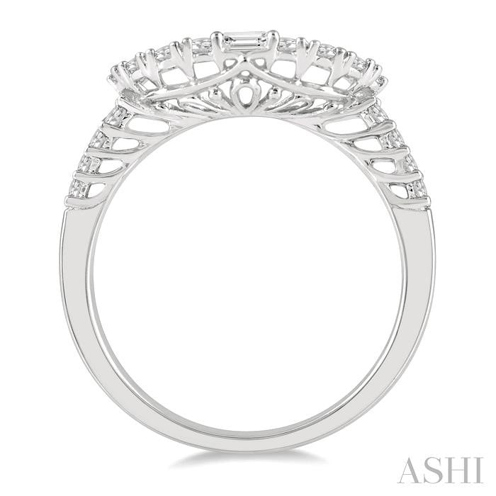 1/3 Ctw Wide Curve Baguette and Round Cut Diamond Wedding Band in 14K White Gold