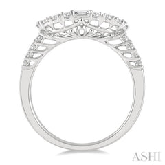 1/3 Ctw Wide Curve Baguette and Round Cut Diamond Wedding Band in 14K White Gold