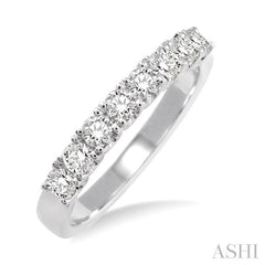 5/8 Ctw Round Cut Diamond Wedding Band in 14K White Gold