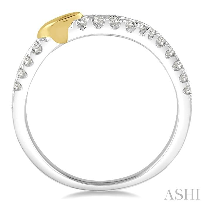 1/4 Ctw Round Diamond Wedding Band in 14K White and Yellow Gold
