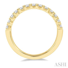 1/2 Ctw Princess Cut Diamond Wedding Band in 14K Yellow Gold