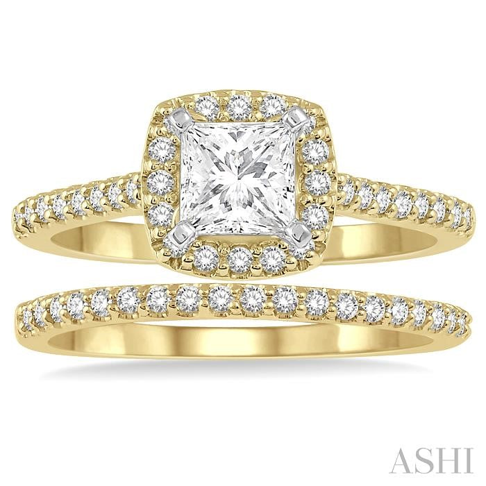 7/8 Ctw Diamond Wedding Set With 3/4 Ctw Princess Cut Engagement Ring in Yellow and White Gold and 1/6 Ctw Wedding Band in 14K yellow Gold