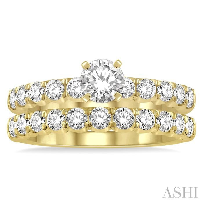 1 1/2 Ctw Diamond Wedding Set With 1 Ctw Round Cut Engagement Ring and 1/2 Ctw Wedding Band in 14K Yellow Gold