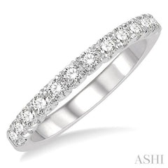 1 Ctw Round Cut Diamond Wedding Band in 14K White Gold