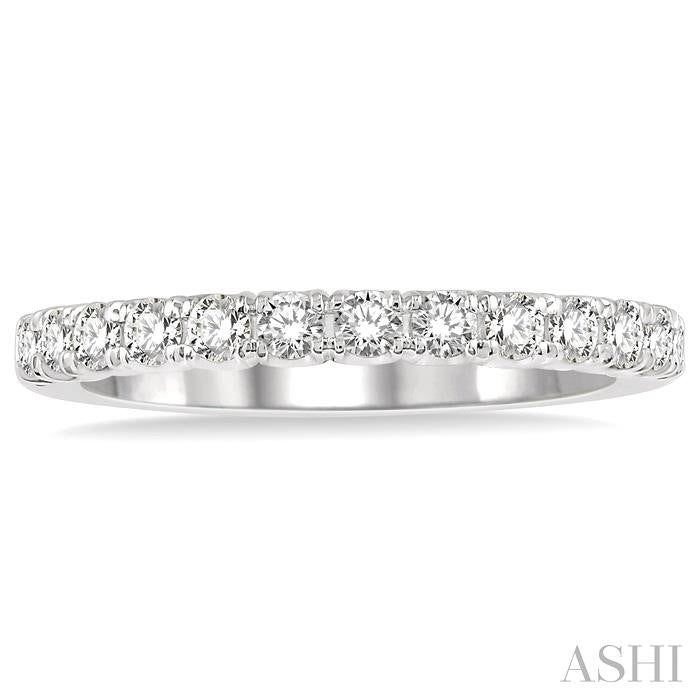 1 Ctw Round Cut Diamond Wedding Band in 14K White Gold