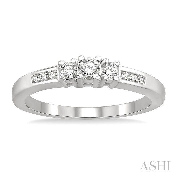 1/4 Ctw Nine Stone Round Cut Diamond Engagement Ring in 10K White Gold