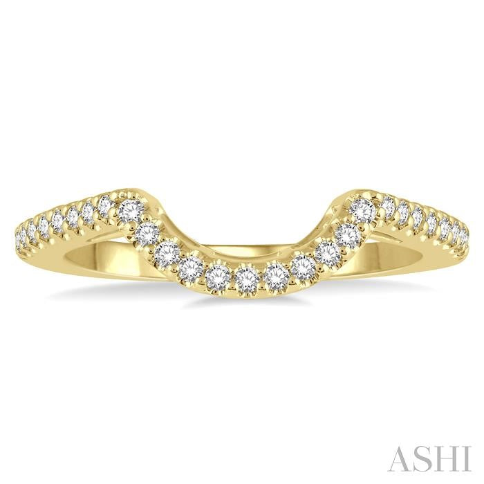 1/5 Ctw Round Cut Diamond Wedding Band in 14K Yellow Gold