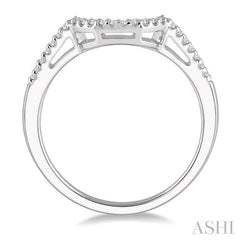 1/10 Ctw Round Cut Diamond Wedding Band in 14K White Gold