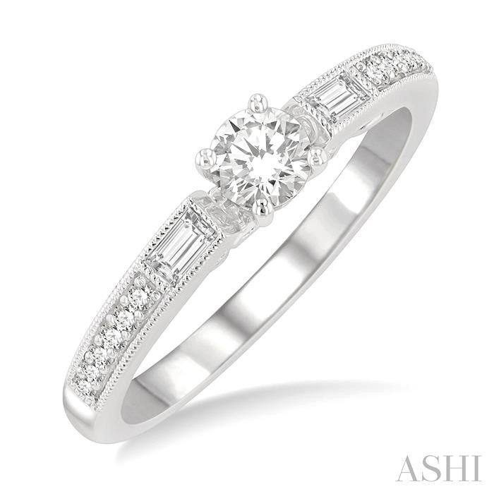 1/2 Ctw Diamond Engagement Ring with 1/4 Ct Round Cut Center Stone in 14K White Gold