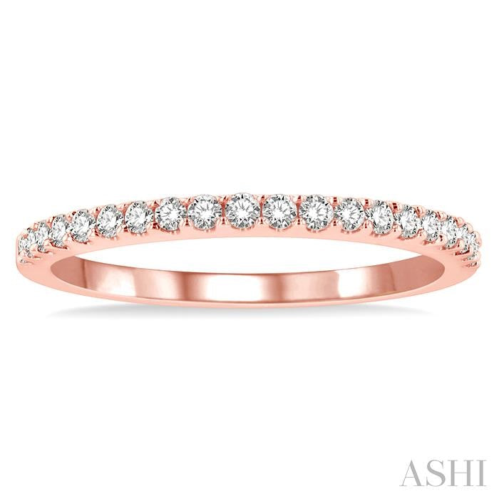 1/4 Ctw Round Cut Diamond Wedding Band in 14K Rose Gold