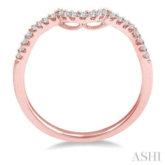 1/6 Ctw Curved Round Cut Diamond Wedding Band in 14K Rose Gold