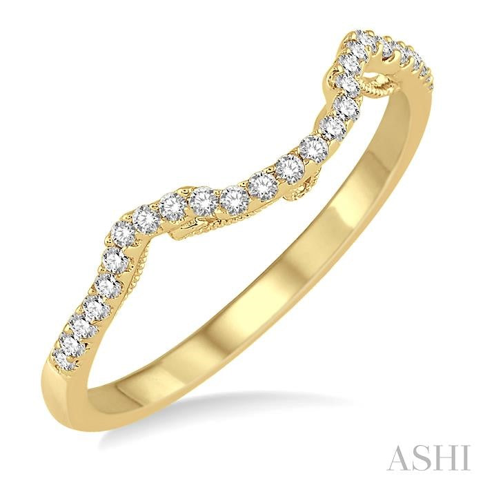 1/6 Ctw Round Diamond Wedding Band in 14K Yellow Gold