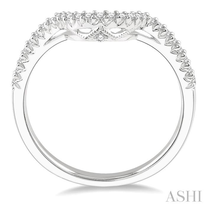 1/5 Ctw Round Diamond Curved Wedding Band in 14K White Gold