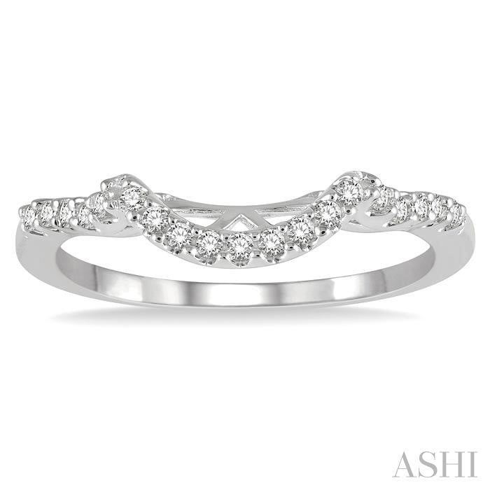1/6 Ctw Curved Center Round Cut Diamond Wedding Band in 14K White Gold