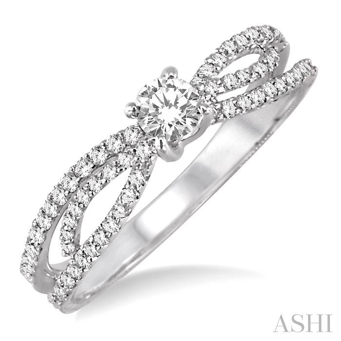 1/2 Ctw Diamond Engagement Ring with 1/5 Ct Round Cut Center Stone in 14K White Gold