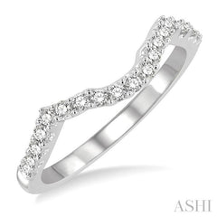 1/4 Ctw Wing Shape Center Round Cut Diamond Wedding Band in 14K White Gold
