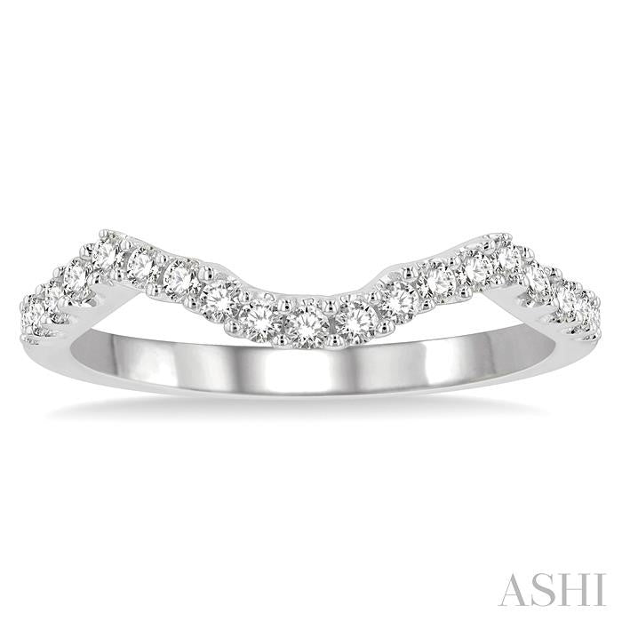 1/4 Ctw Wing Shape Center Round Cut Diamond Wedding Band in 14K White Gold