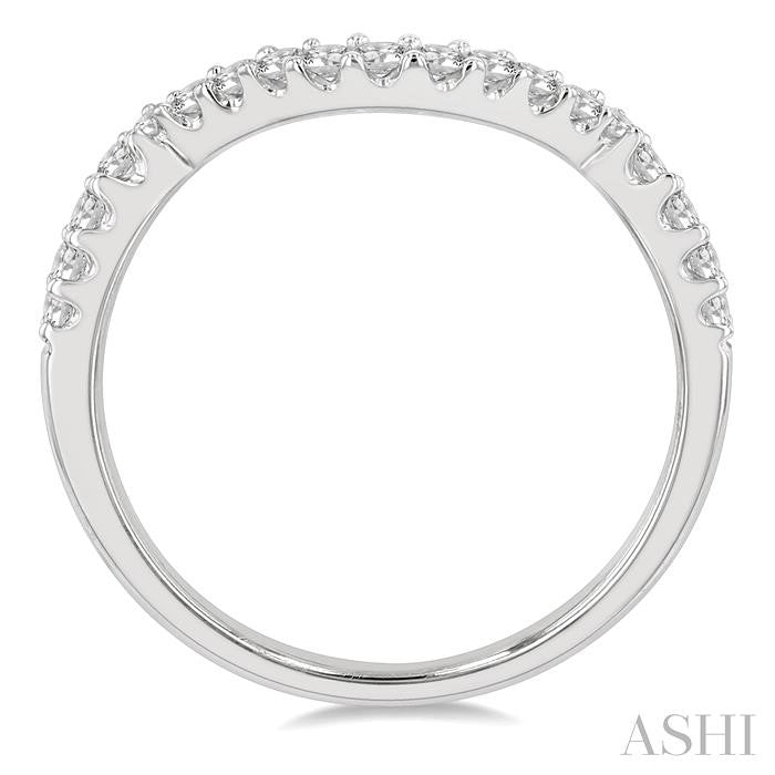 1/4 Ctw Wing Shape Center Round Cut Diamond Wedding Band in 14K White Gold