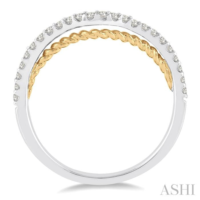 1/4 Ctw Round Cut Diamond Wedding Band in 14K White and Yellow Gold