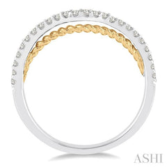 1/4 Ctw Round Cut Diamond Wedding Band in 14K White and Yellow Gold