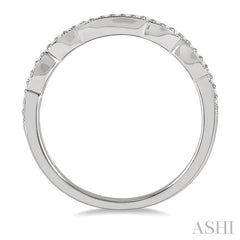 1/8 Ctw Wave Lattice Round Cut Diamond Wedding Band in 14K White Gold