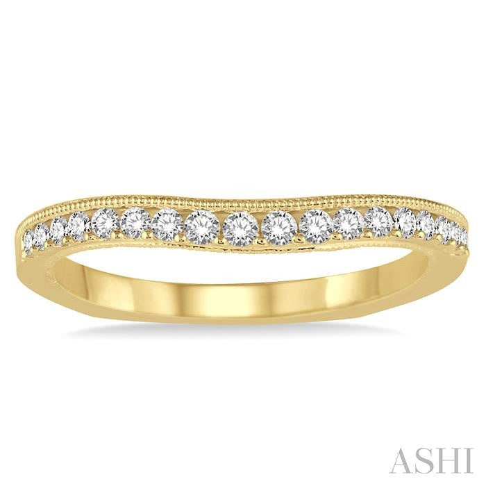 1/4 Ctw Round Diamond Wedding Band in 14K Yellow Gold