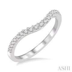 1/4 Ctw Round Cut Diamond Wedding Band in 14K White Gold
