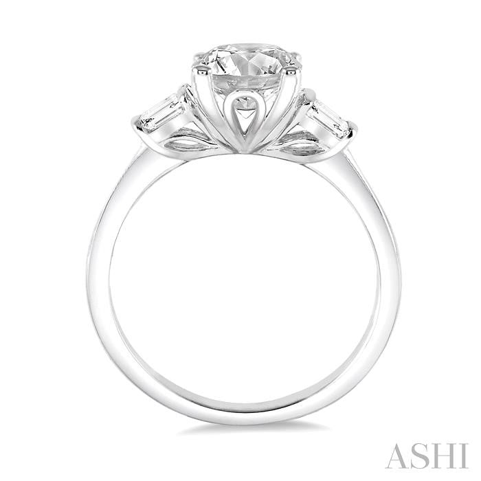 1/2 Ctw Baguette and Round Cut Diamond Ladies Engagement Ring with 1/3 Ct Round Cut Center Stone in 14K White Gold